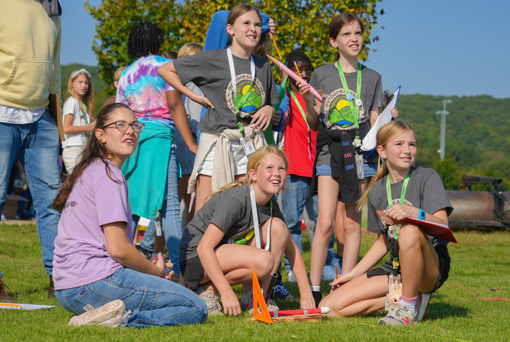 Students from John L Colbert Middle School Outdoor Adventure program teamed up with Fayetteville High School’s Aerodynamics and Space team at Kessler Park for an exciting hands-on experience!