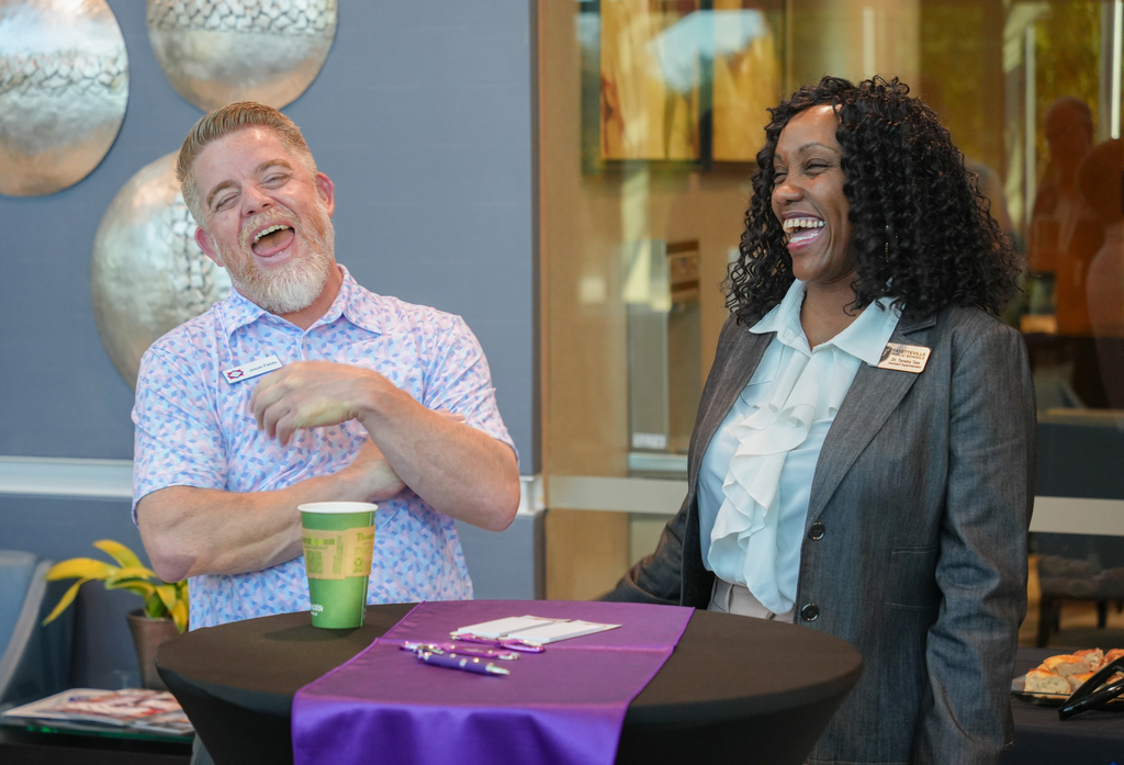 Thank you to everyone who joined us for Java with John at Centennial Bank this morning! We’re grateful for our community’s continued support and interest in Fayetteville Public Schools. 💜☕️