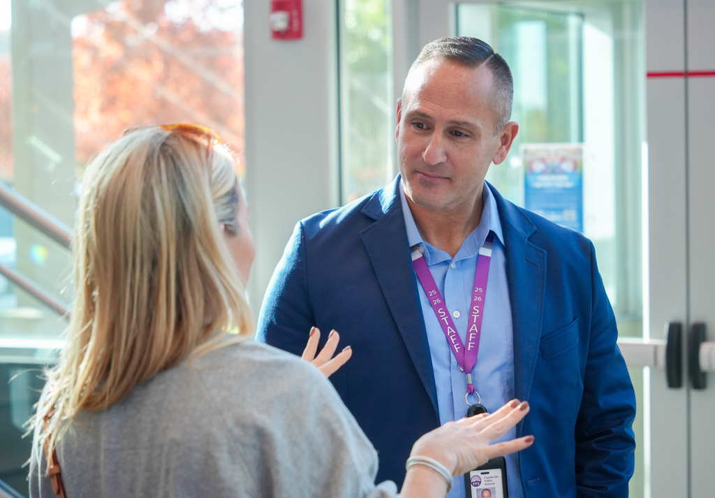 Thank you to everyone who joined us for Java with John at Centennial Bank this morning! We’re grateful for our community’s continued support and interest in Fayetteville Public Schools. 💜☕️