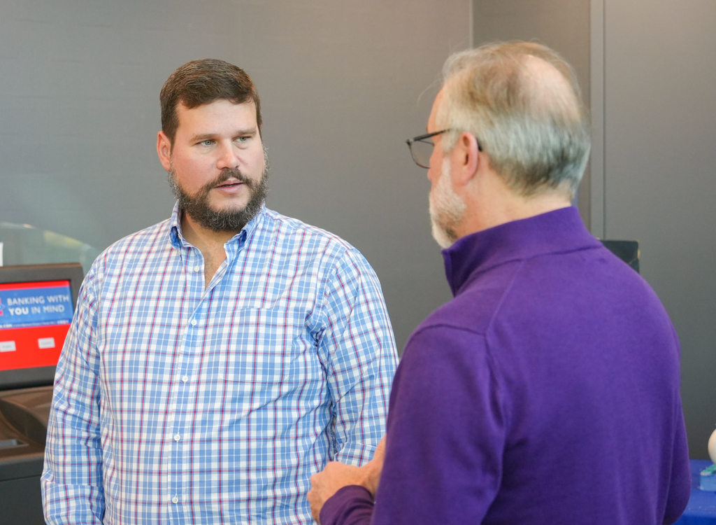 Thank you to everyone who joined us for Java with John at Centennial Bank this morning! We’re grateful for our community’s continued support and interest in Fayetteville Public Schools. 💜☕️