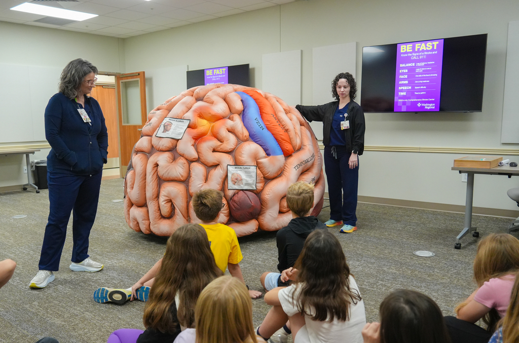 Students in Vandergriff’s Gifted and Talented program took a field trip to Washington Regional to explore neurology, the brain, and the nervous system.