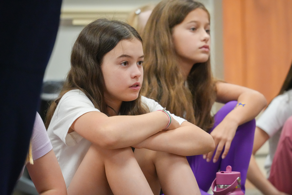 Students in Vandergriff’s Gifted and Talented program took a field trip to Washington Regional to explore neurology, the brain, and the nervous system.