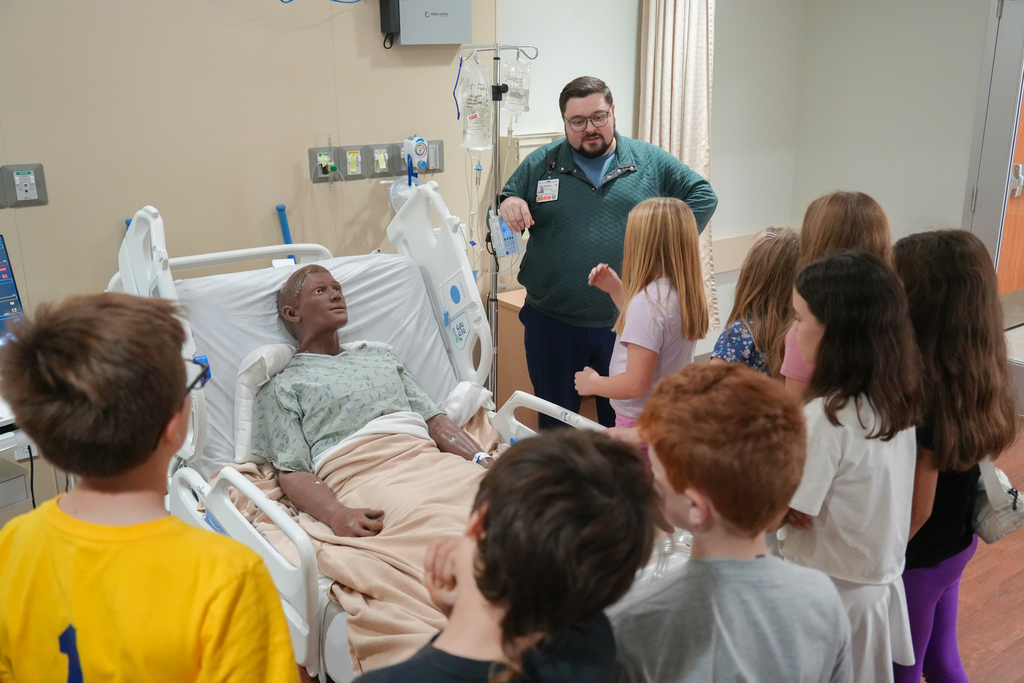 Students in Vandergriff’s Gifted and Talented program took a field trip to Washington Regional to explore neurology, the brain, and the nervous system.