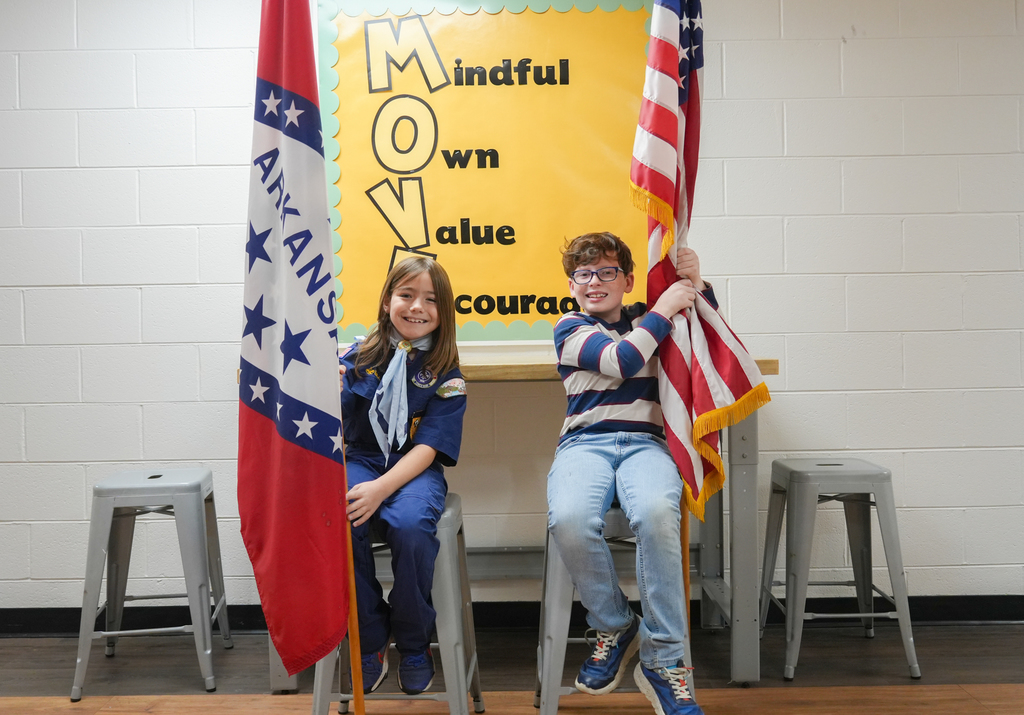 Asbell Elementary honored Veterans Day with a special assembly this week! Third grade teacher Chenel Dale shared her journey of service in the National Guard, encouraging students to stay strong through challenges. The Asbell staff choir also performed a special song recognizing each branch of the armed forces.  We’re so grateful to all who have served and to our schools for teaching students the importance of honoring our veterans.❤️💙💜 @fpsteachloveinspire