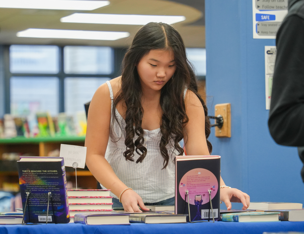 Woodland Junior High is hosting a Book Fair in the library this week in partnership with local bookstore Pearl’s Books