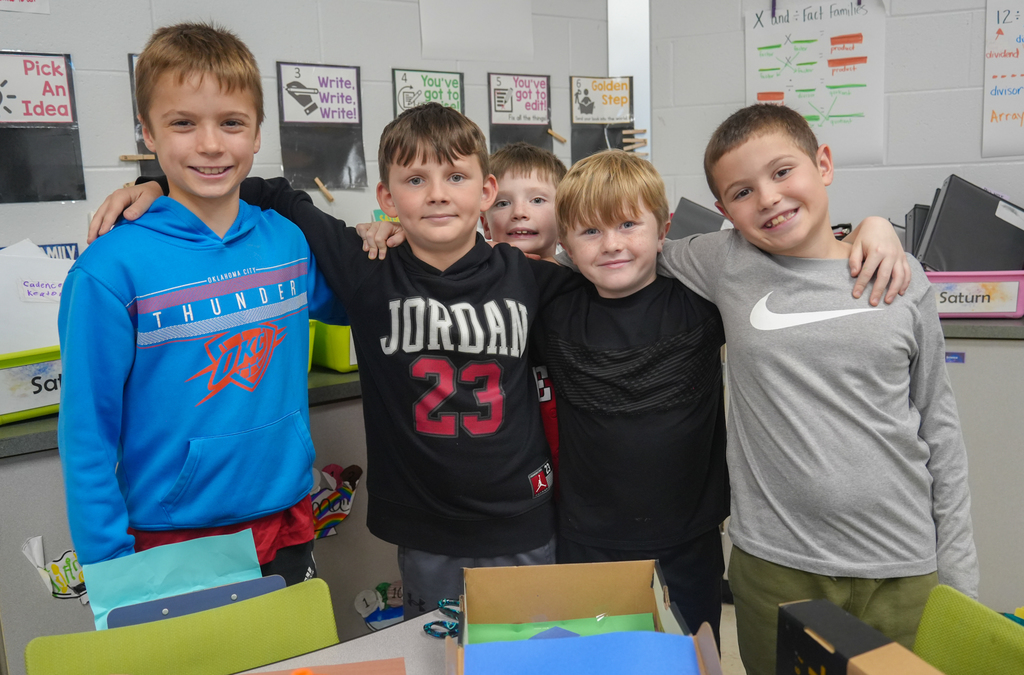 Root Elementary Dinoramas