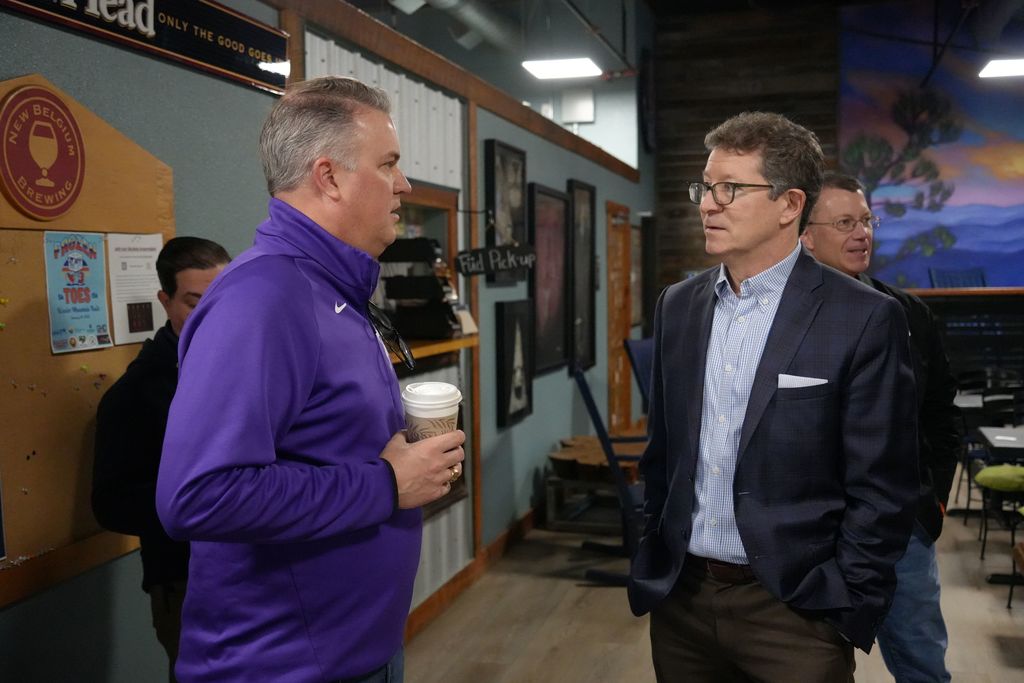 We had a nice crowd at Java with John this morning at Jammin Java on the Fayetteville Square. Thank you to everyone who joined us and thank you to the Chamber Fayetteville for your sponsorship! We truly appreciate everyone's time and engagement, and we hope to see you again next month! ☕ #fpsteachloveinspire