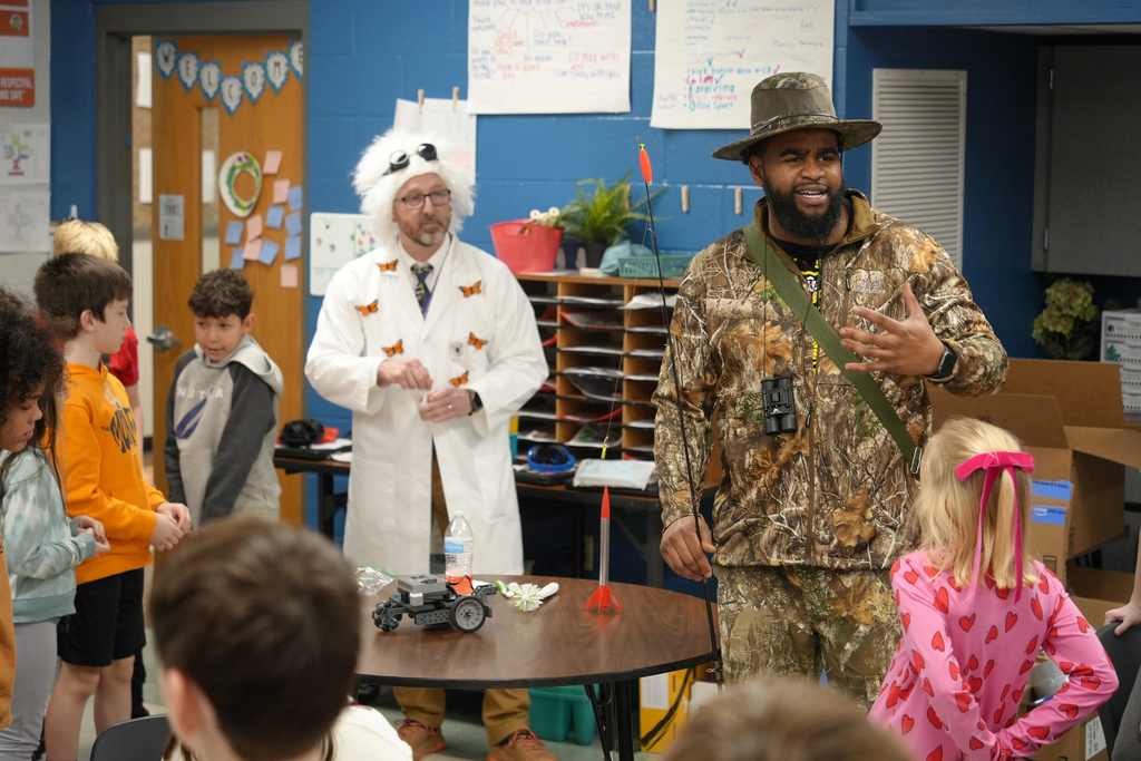 Holt Middle School principal Matt Morning and John L Colbert Middle School principal Warren Collier visited several elementary schools this morning to promote the exciting new Middle School Choice options that will be offered at those two schools next year.