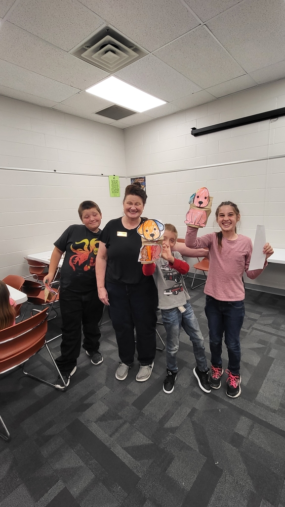 Thank you to Mary and the rest of the staff at Felicity Public Library for welcoming the SOAR students to story time and crafts.