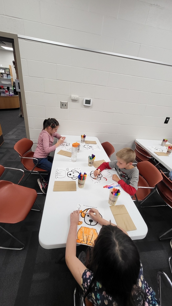 Thank you to Mary and the rest of the staff at Felicity Public Library for welcoming the SOAR students to story time and crafts.