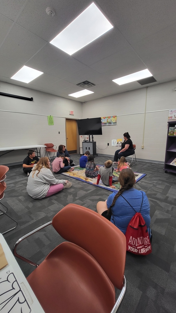 Thank you to Mary and the rest of the staff at Felicity Public Library for welcoming the SOAR students to story time and crafts.