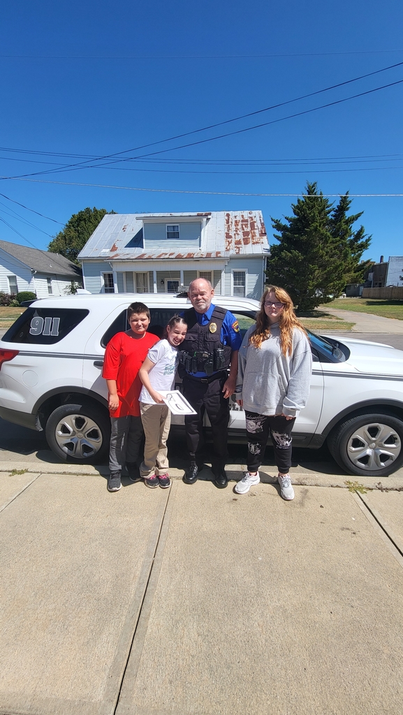 Chief Schadle and SOAR students 