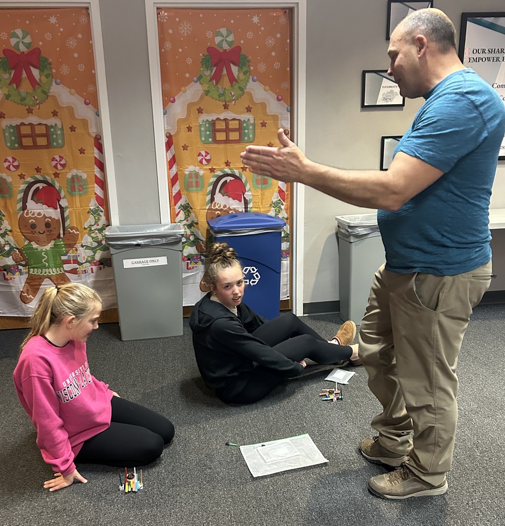 students do a team building game at the leadership conference