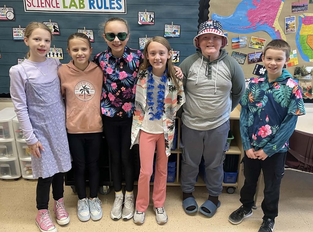 students dressed up for kindness week