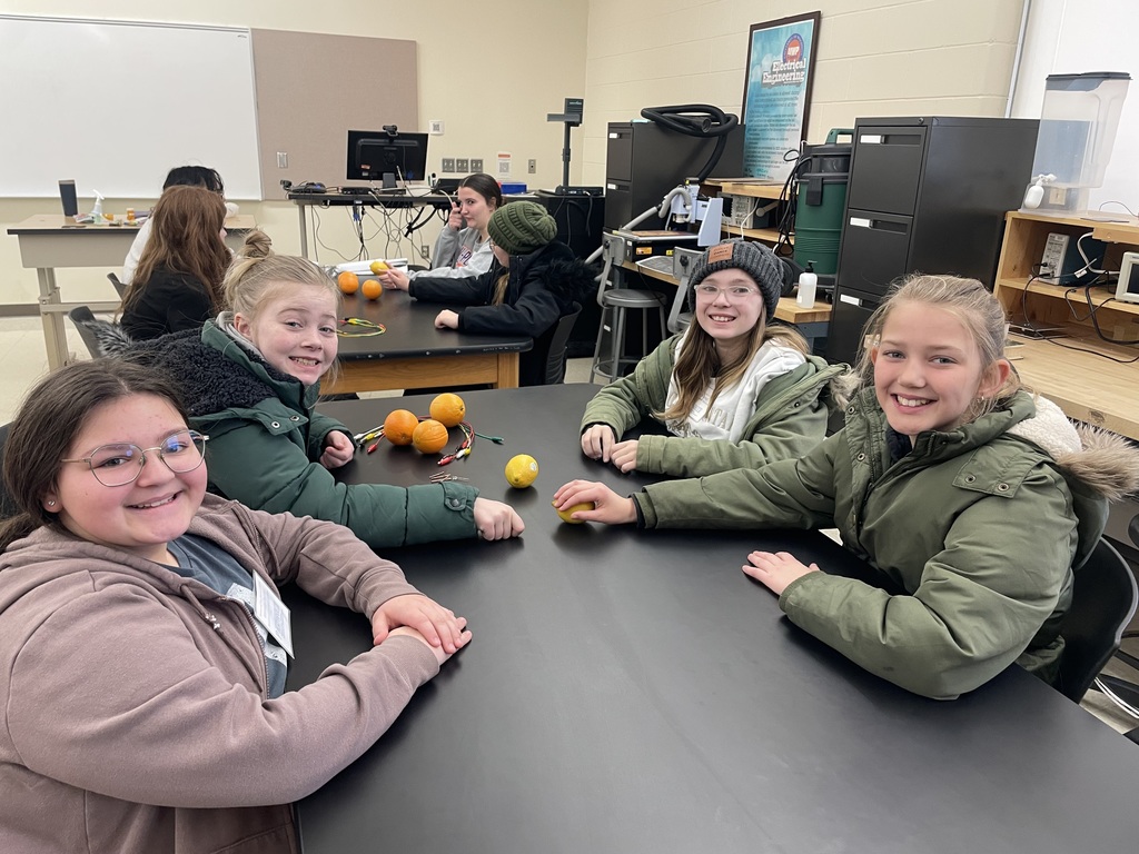 fifth and 7th grade girls at the women in STEM day at UWP 