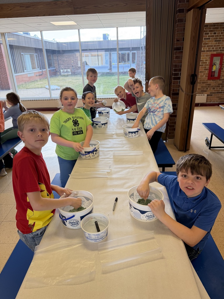 students make their space rocks