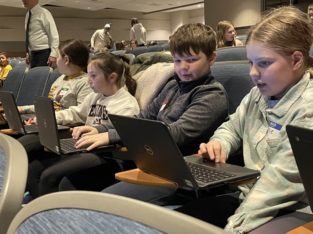 students compete at Lit wars