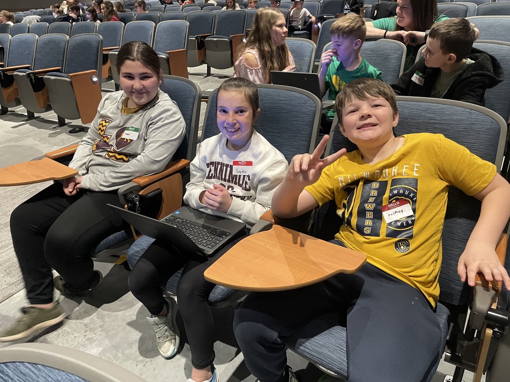 students compete at Lit wars