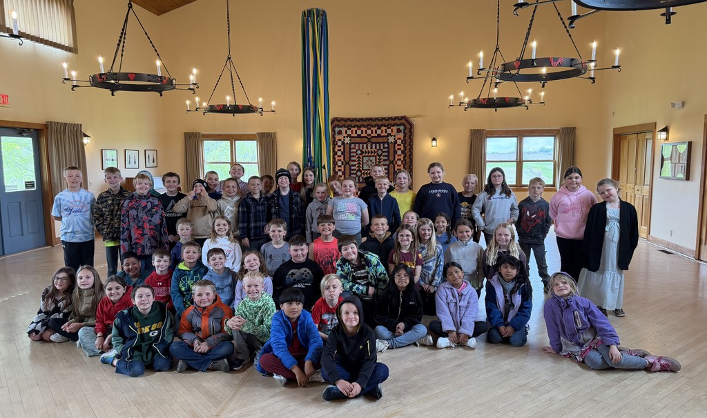 3rd graders pose for a picture at Folklore