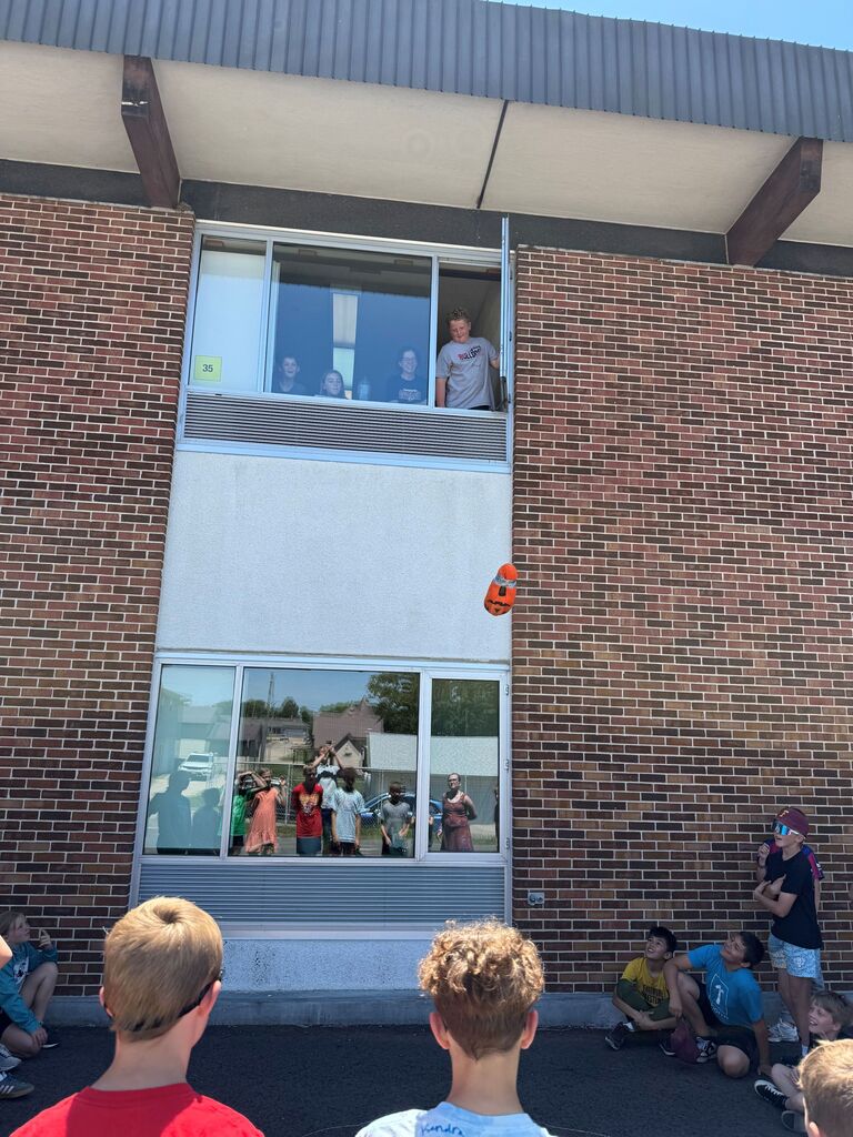 Student drops their contraption from 2nd floor of building