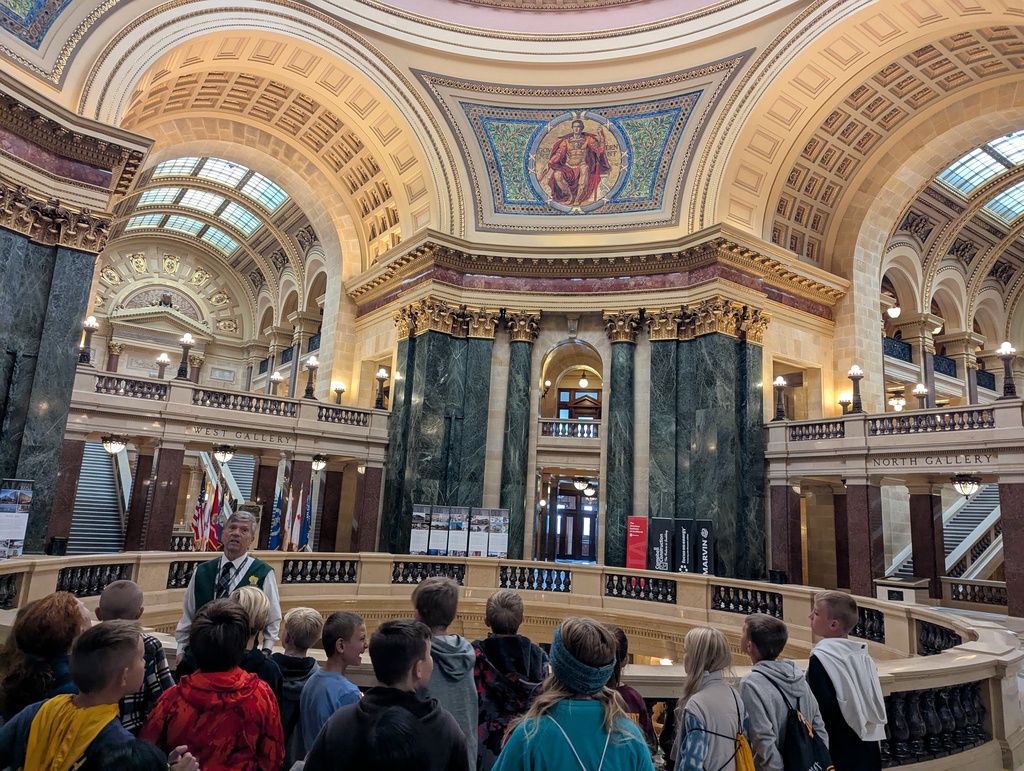 students learn about the capital and its special areas