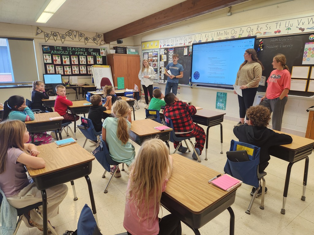 FFA students talk about Halloween Safety with 2nd graders