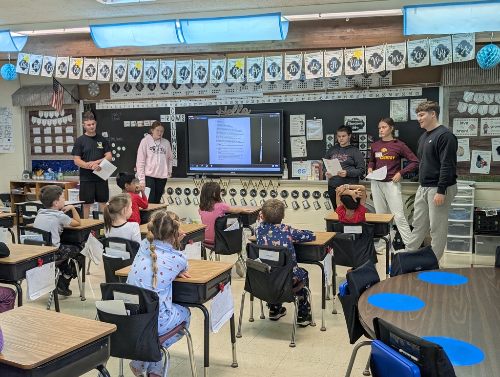 FFA students talk about Halloween Safety with 2nd graders