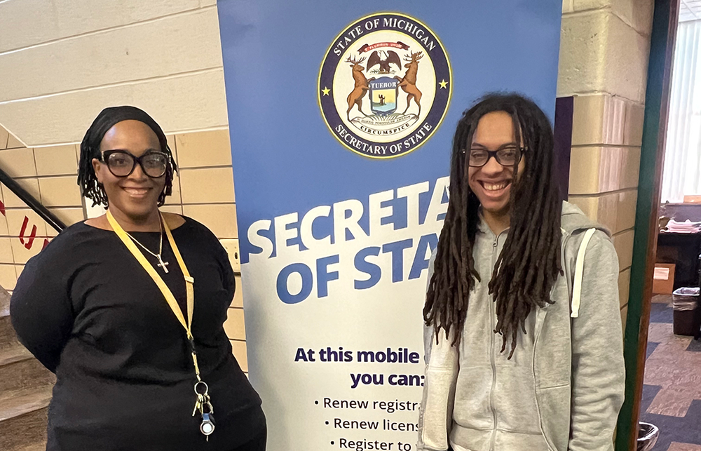 neighbors receive free services at Secretary of State pop-ups