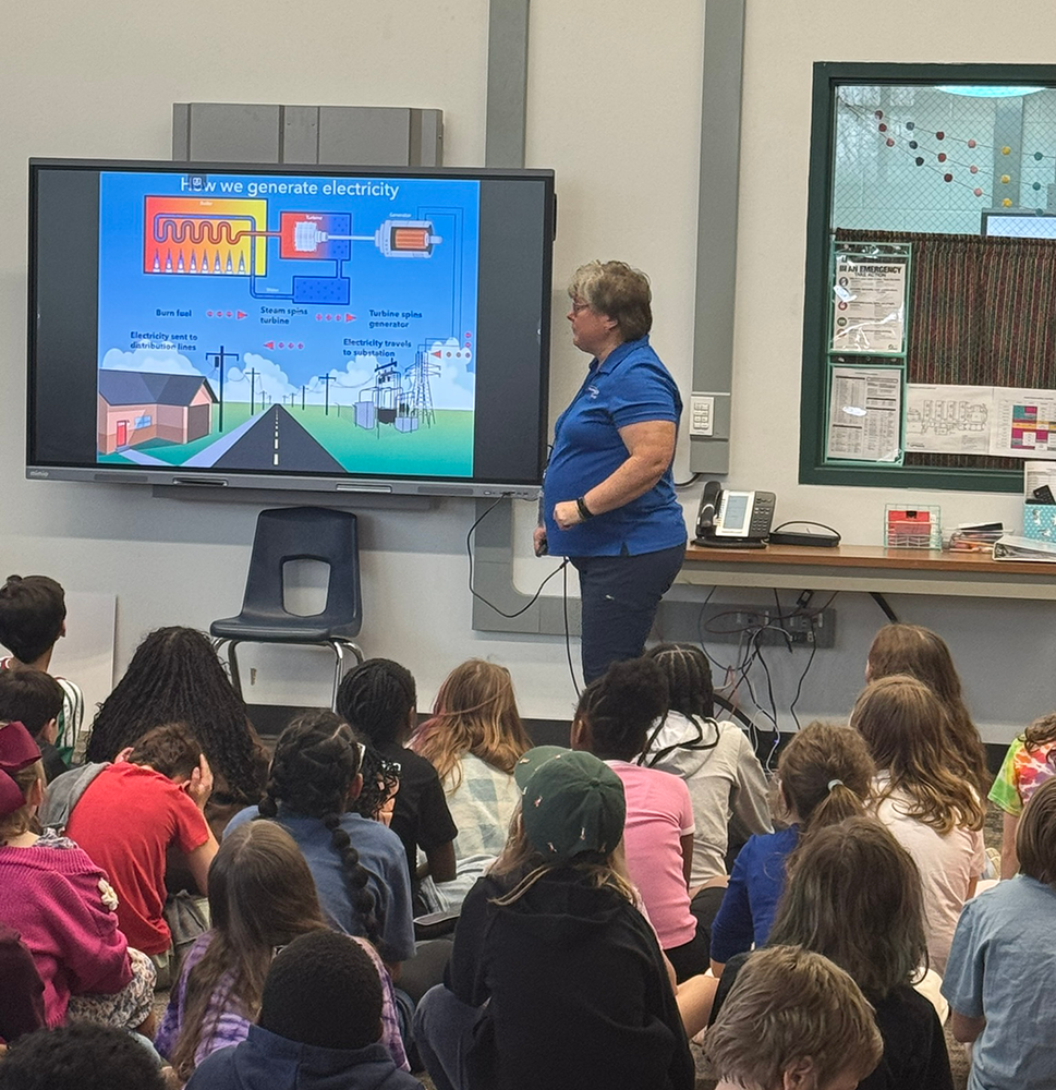 DTE teaches students about energy