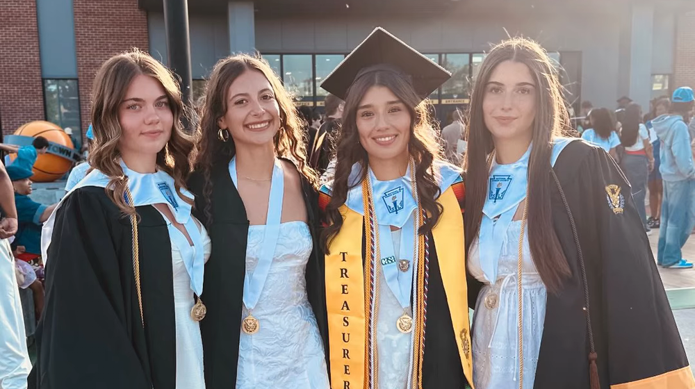 ferndale students graduated high school at Wayne State ceremony