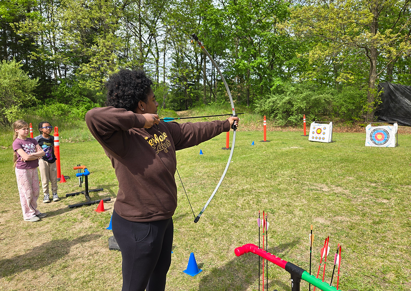 Ferndale students practice archery at outdoor school