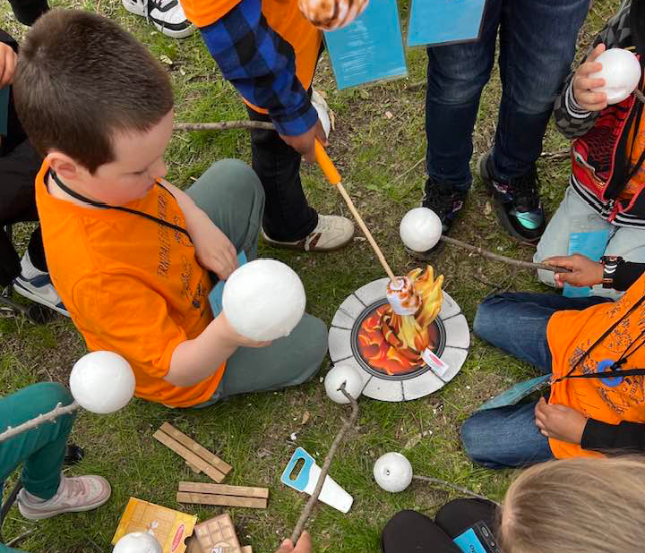 Students play together at Outdoor Camp