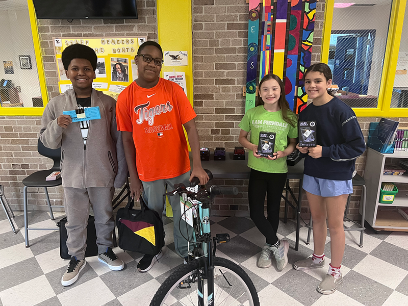 students highlighting the harmful impacts of vaping were rewarded.