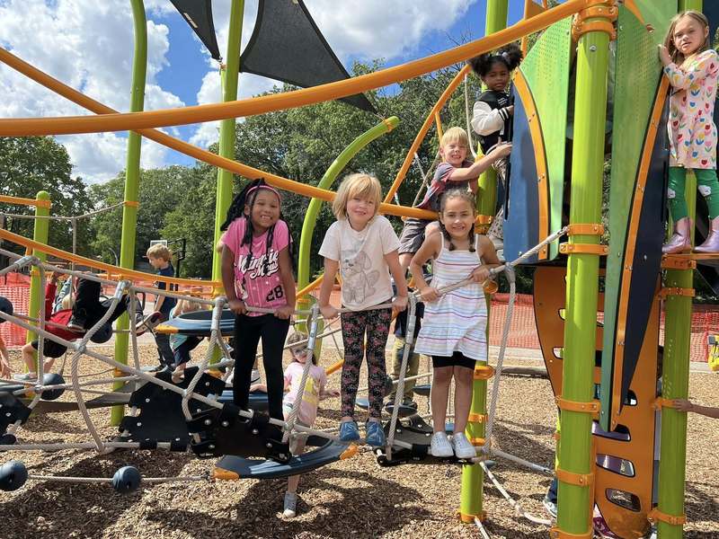 kids play at recess