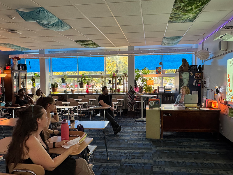 parents attend curriculum night