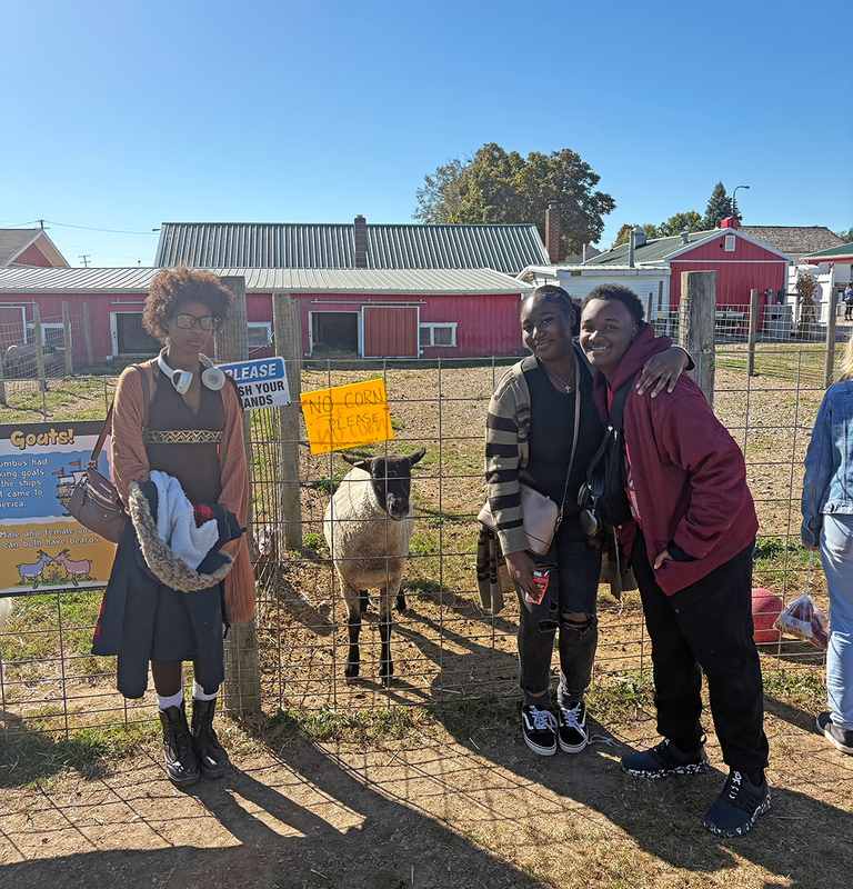 uhs students at cider mill