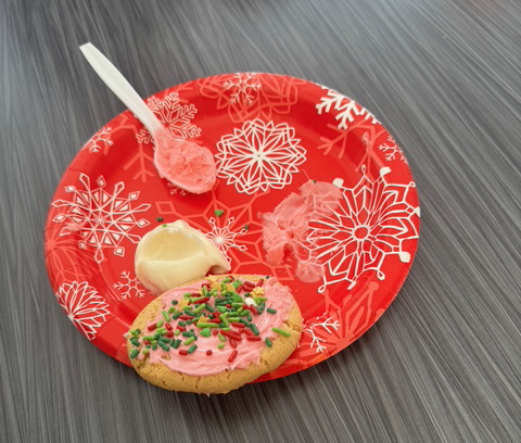 Students decorated cookies for Fun Friday