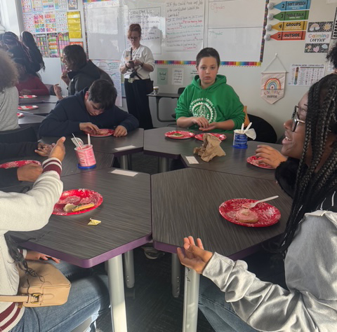 Students decorated cookies for Fun Friday