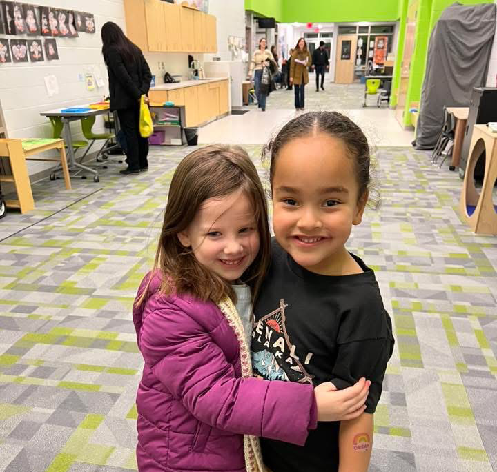 Children make friends at Ferndale Lower Elementary during Kindergarten Open House