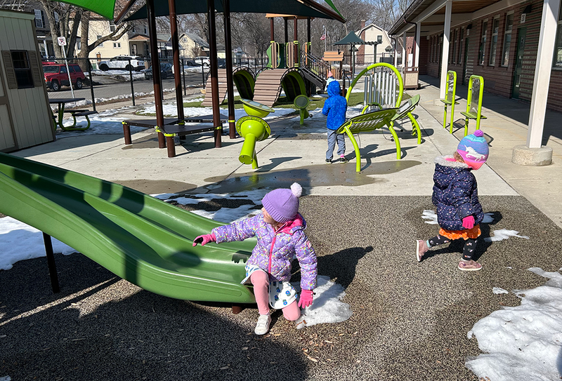 FECC students play outdoors during Winter Break camp