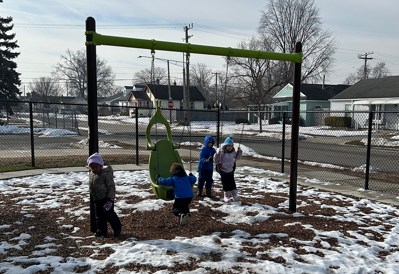 FECC students play outdoors during Winter Break camp