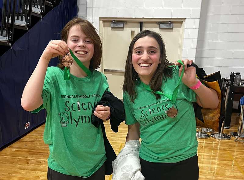 Science Olympiad Students Earn Medal
