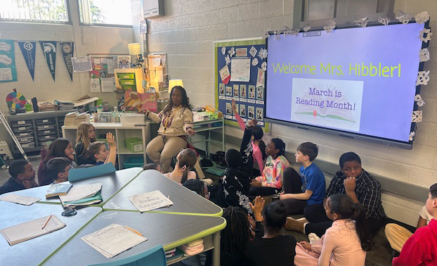 Superintendent Hibbler reads to FUEL students