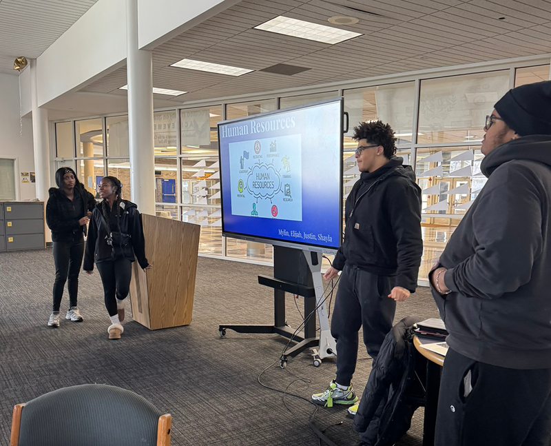 FHS Business Management students presented their business plans