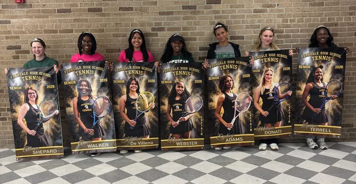tennis team senior night