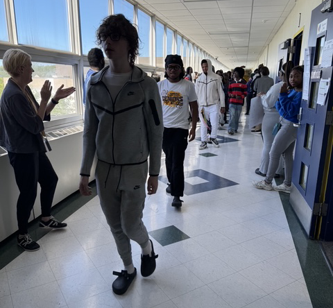 Seniors celebrate at FHS