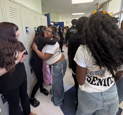 Seniors celebrate at FHS