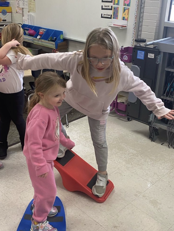 2nd grade and preschool olympics