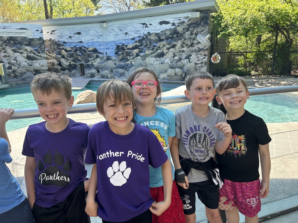 First grade field trip to the children's zoo.