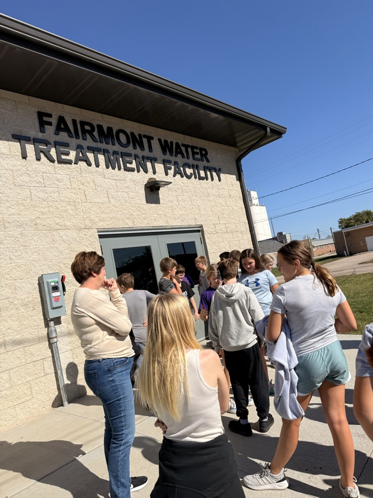 Fifth grade learns about Earth’s water.